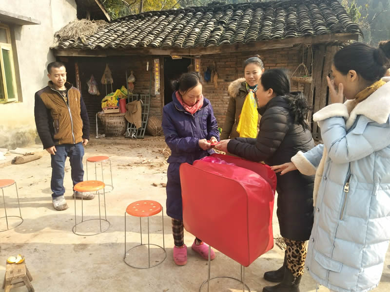 “責任正信，愛心公益”我們在行動——綿陽游仙區(qū)登仙村之行